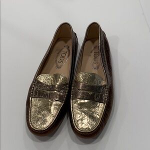Tod's Gommino leather Metallic Gold and Brown Loafers Italy 81/2